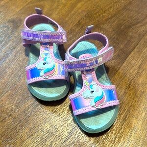 Toddler Size 7 unicorn light up sandals